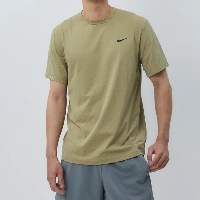 Nike Dri-FIT UV Hyverse T