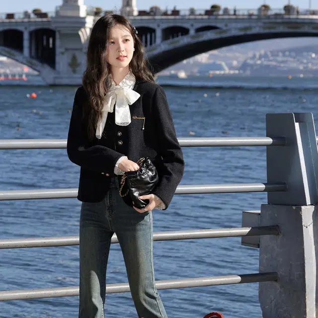 鹿向南 优雅气质短款纯色常规长袖截短外套 女款