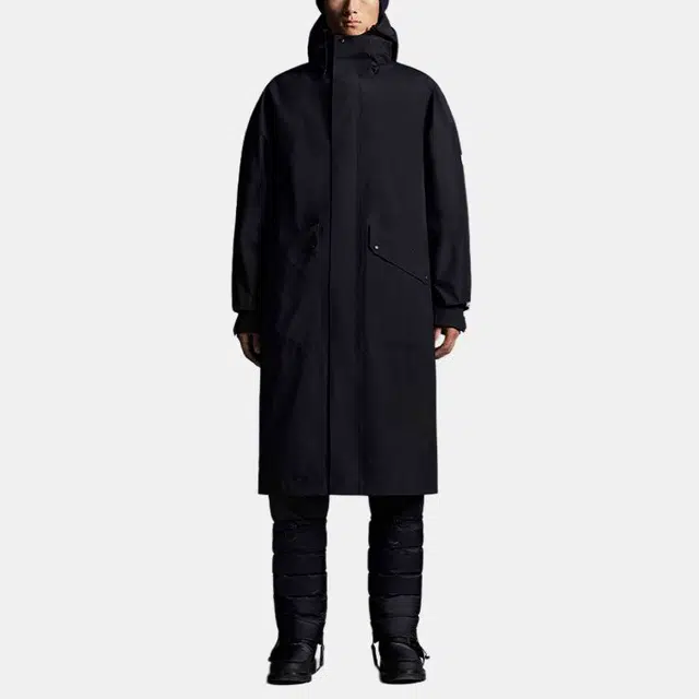 Moncler FW21 Down Jacket Navy