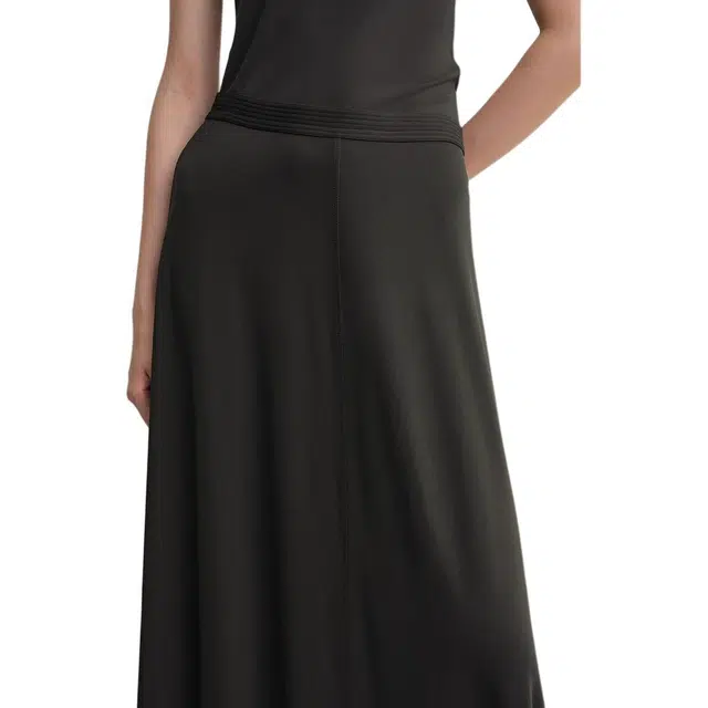 TOTEME SS25