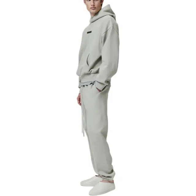 Fear of God Essentials SS25 Classic Fit Fleece Hoodie CONCRETE HEATHER 25 PRING DROP2