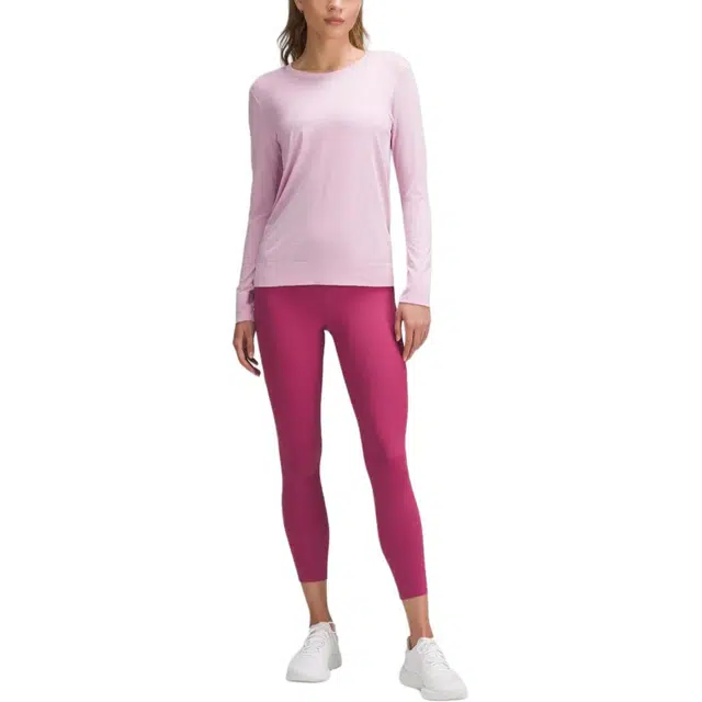lululemon Swiftly Relaxed T