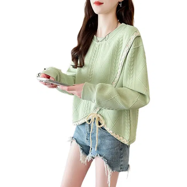 缪斯的诱惑 独特别致显瘦正肩春秋新爆薄款小个子初高中学生洋气上衣服卫衣 女款