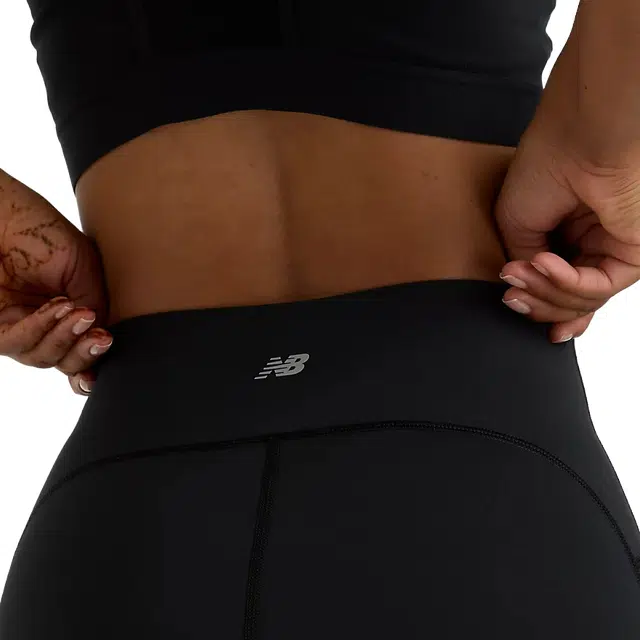 New Balance Sleek Pocket