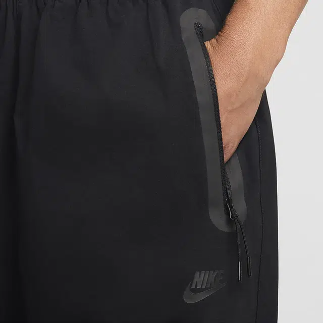 Nike Tech