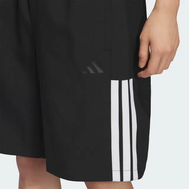 adidas MUST HAVES SS25 WOVEN SHORTS