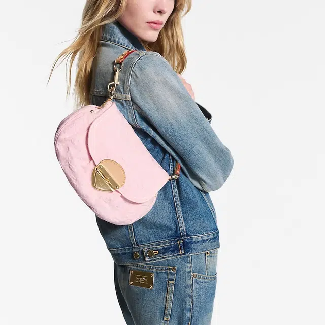 LOUIS VUITTON Sunset Monogram Denim