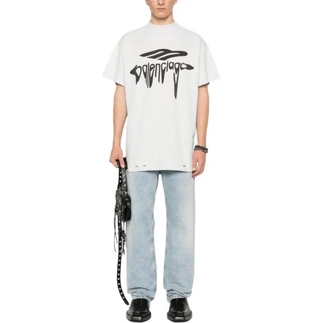 Balenciaga SS25 LogoT