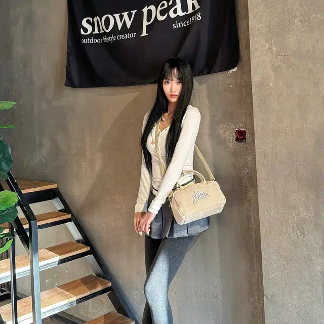 Lee