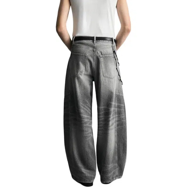 ZARA Loose Fit Mid-Rise Jeans