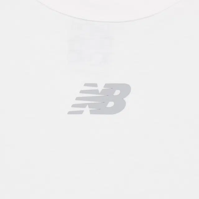 New Balance logoT