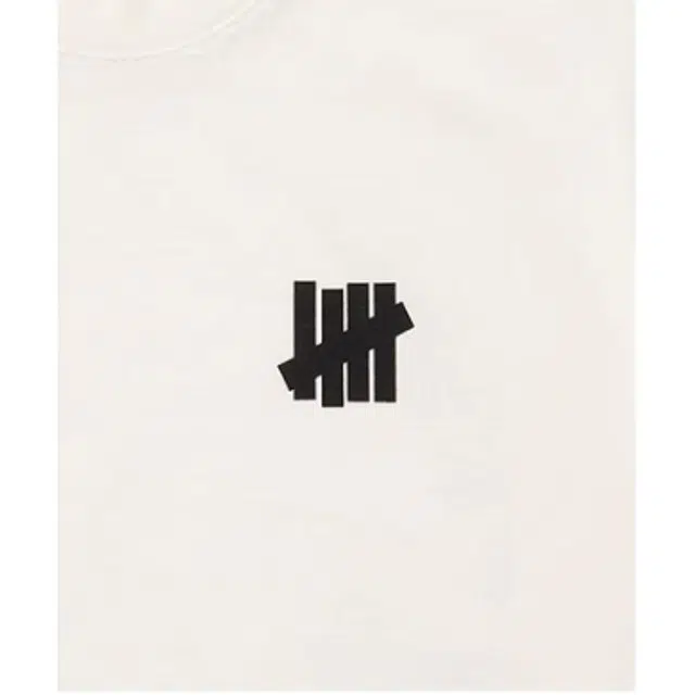 UNDEFEATED SS25 T