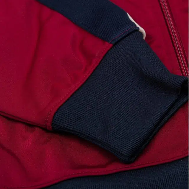 Champion C