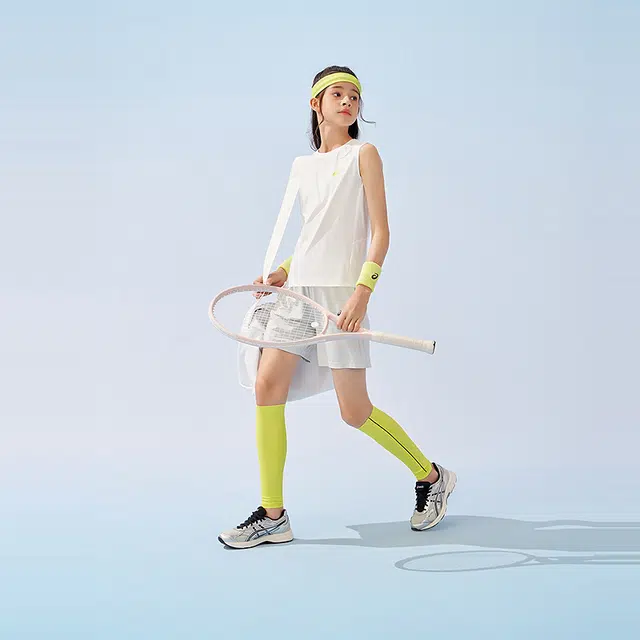 AsicsT SUPER