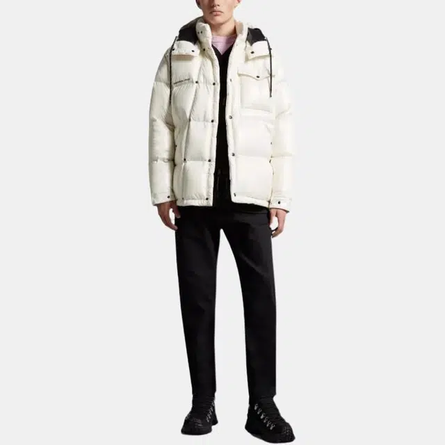 MONCLER GENIUS x FRGMT FW22 Anthemmium