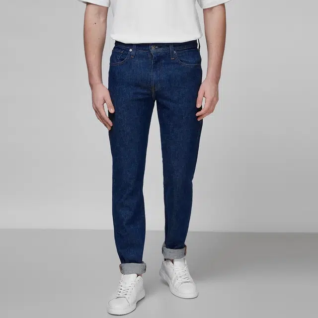 Levis