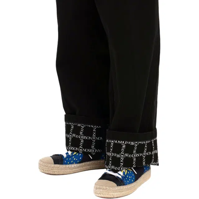 JW Anderson FW21 Logo