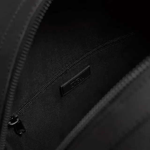 ZARA PU