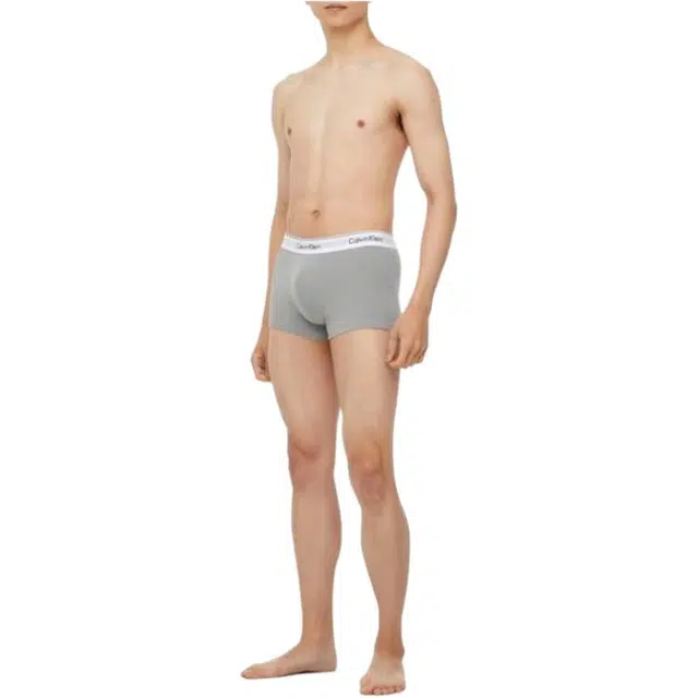 CKCalvin Klein 2