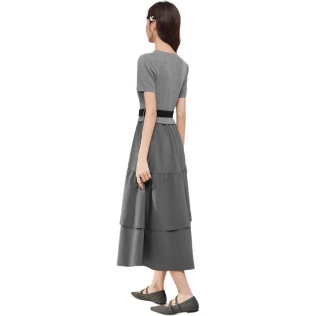 爱依服 拼接设计成熟气质收腰修身型通勤短袖连衣裙 女款