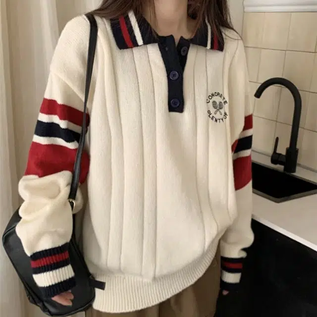 御茶家 美式学院风撞色条纹刺绣长袖针织衫 女款