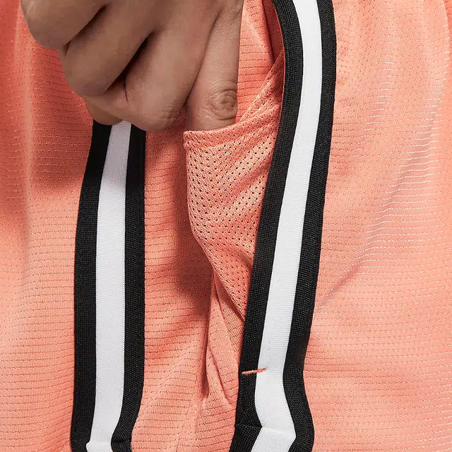 Nike Fly Crossover Logo