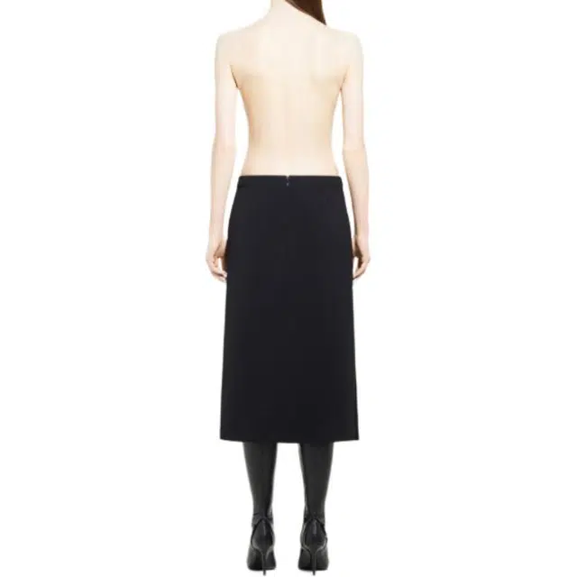 COURREGES