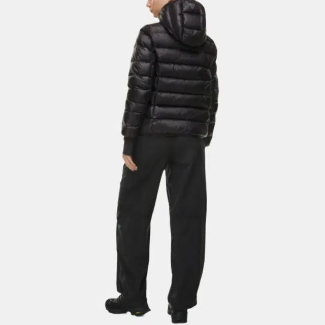 ARITZIA TNA Little Puff Classic 8