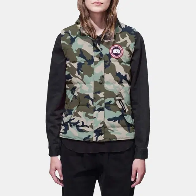 Canada Goose SS23 Logo