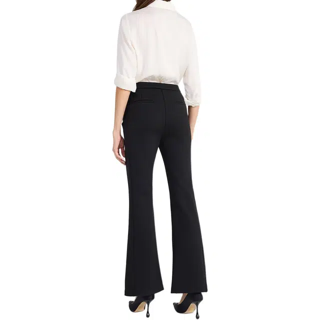NINE WEST