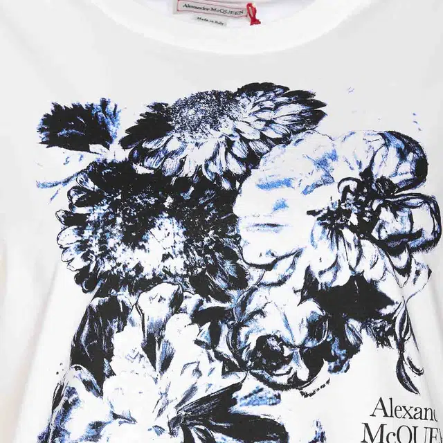 Alexander McQueen T