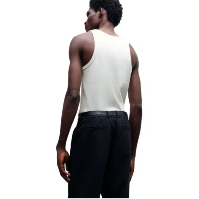 HM