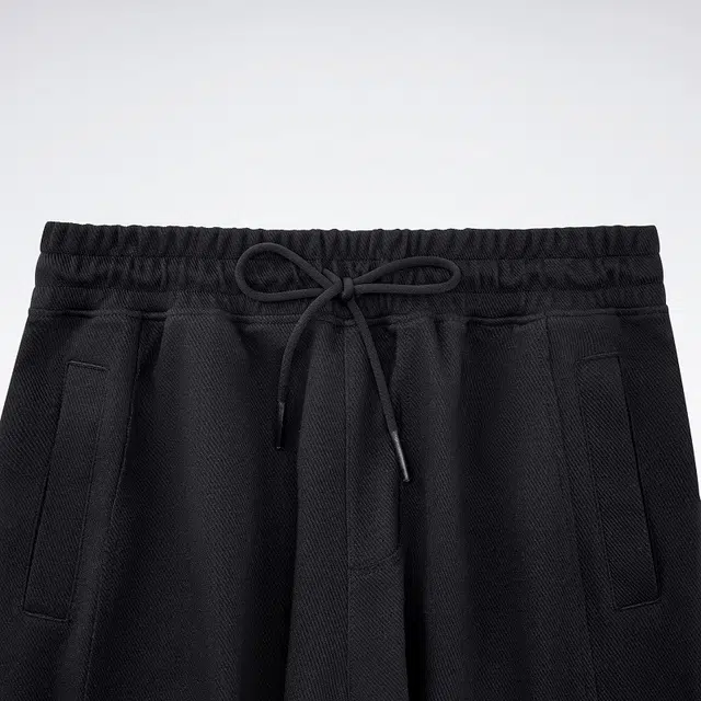 Reebok Beats Shorts Black