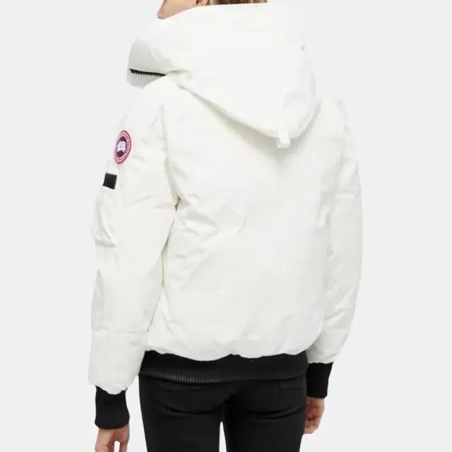 Canada Goose FW22 Chilliwack Logo