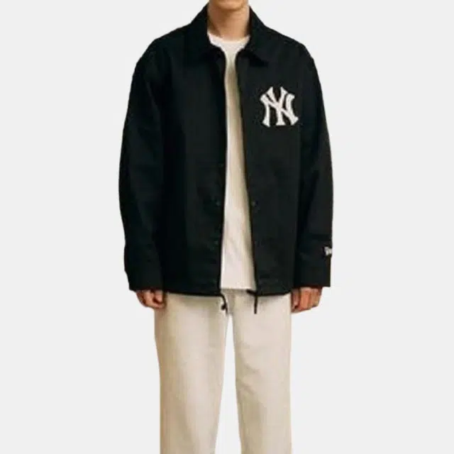 New Era x MLB SS23 Yankees Jacket Black