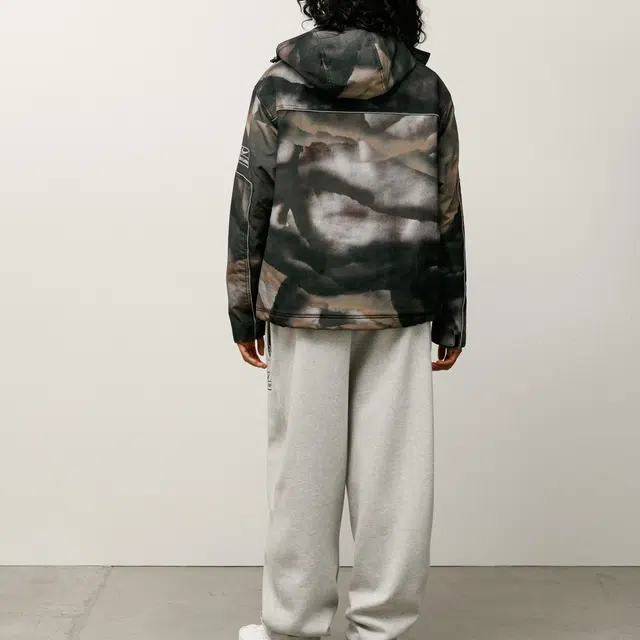 Stussy x Nike FW25 PRIMALOFT UTILITY JACKET logo