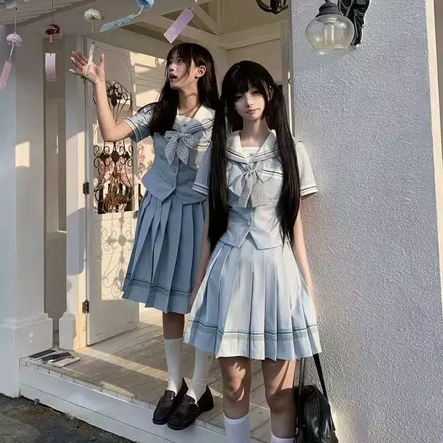 Kiki Clothing Boutique jk