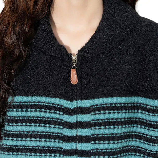 法文箱子 撞色条纹翻领百搭拉链长袖毛衣 女款