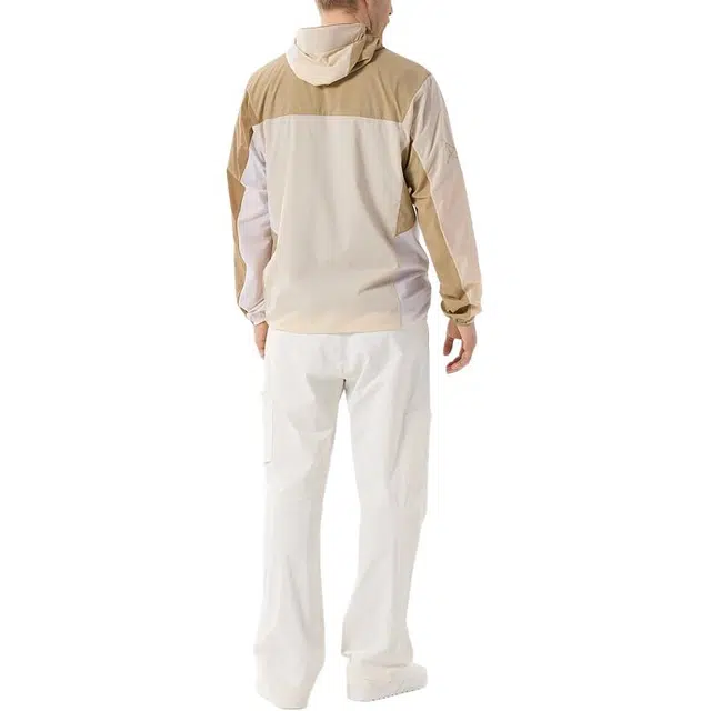 Arcteryx x beams SS24 Squamish logo