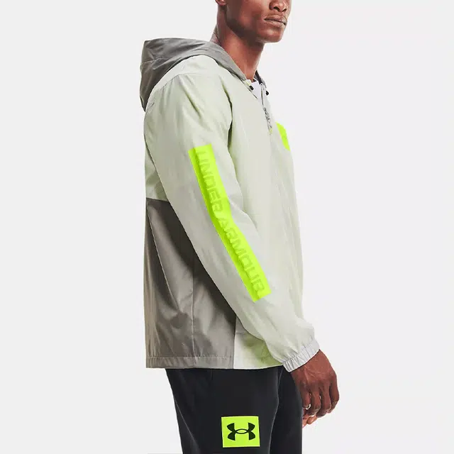 Under Armour SUMMIT logo