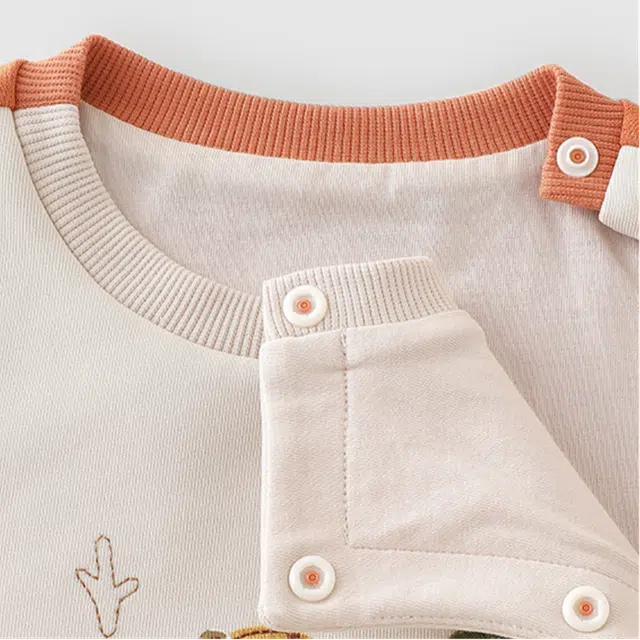 英氏爬服 长袖春秋季新生儿休闲长爬