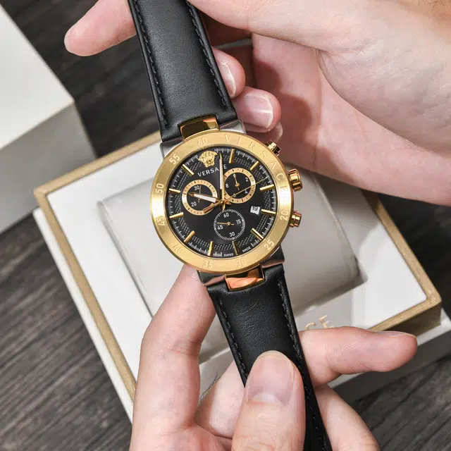 VERSACE 43
