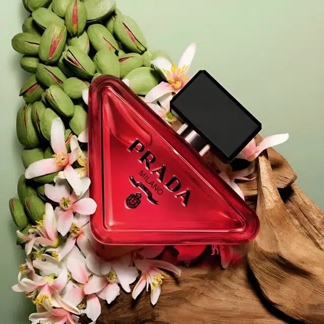 Prada Paradoxe Radical Essence