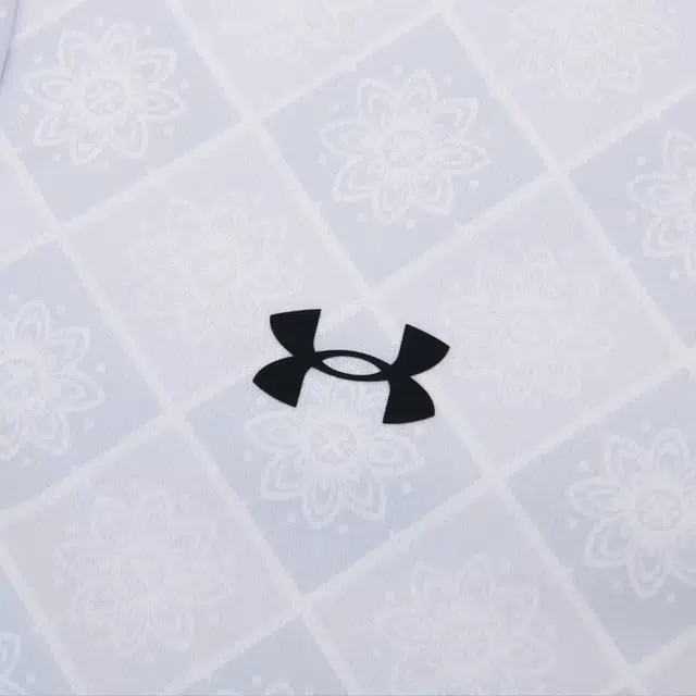 Under Armour T