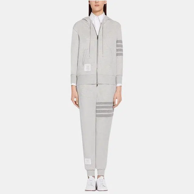 THOM BROWNE FW22
