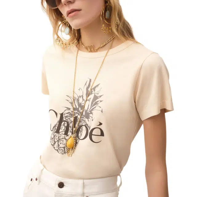 Chloe T