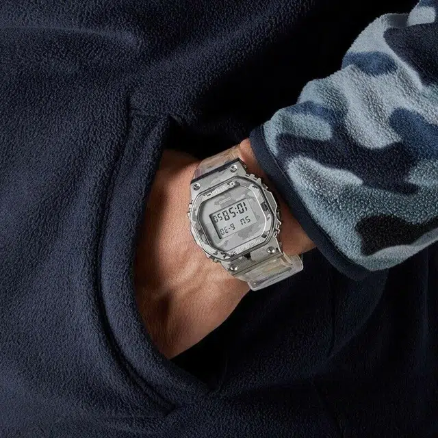 CASIO G-SHOCK GM-5600SCM-1