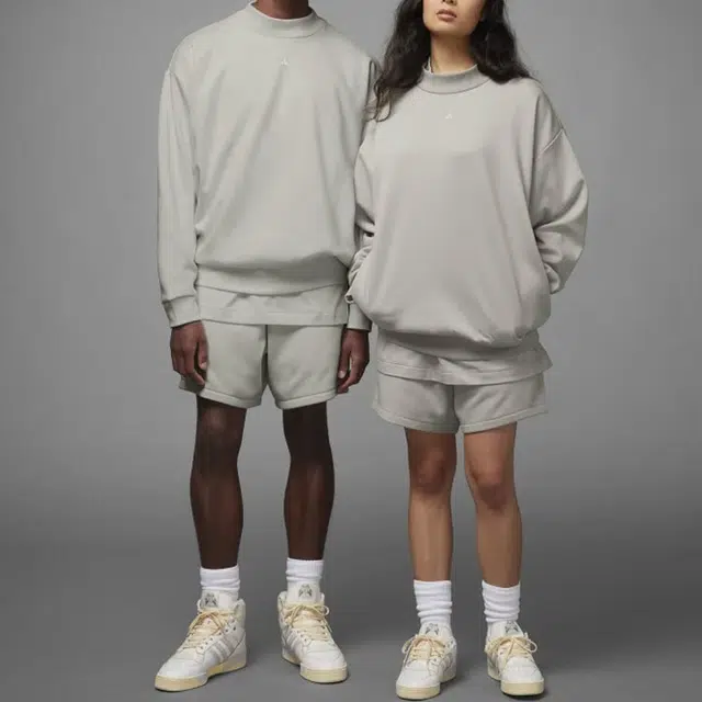 adidas originals Basketball Chapter 1sweat Crewmetal Grey Logo