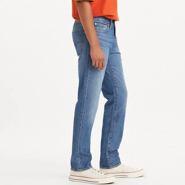 Levis