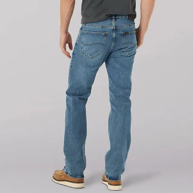 Lee